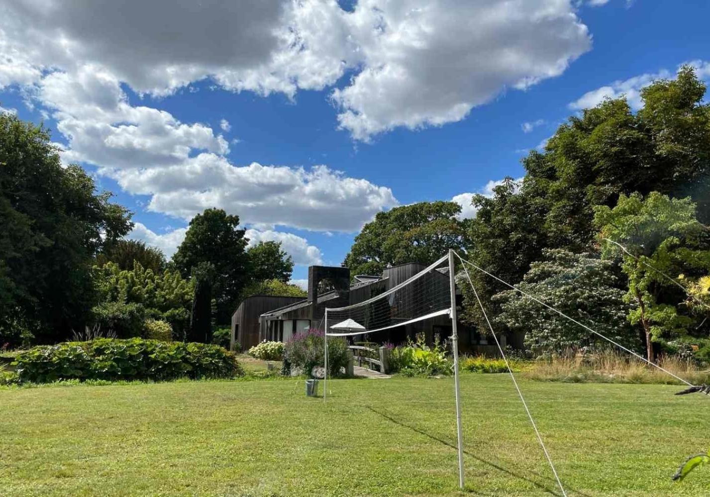 Unique & Rural Child Friendly Annexe With Large Gardens, Games & Tennis Court - Chichester Holiday Properties 외부 사진